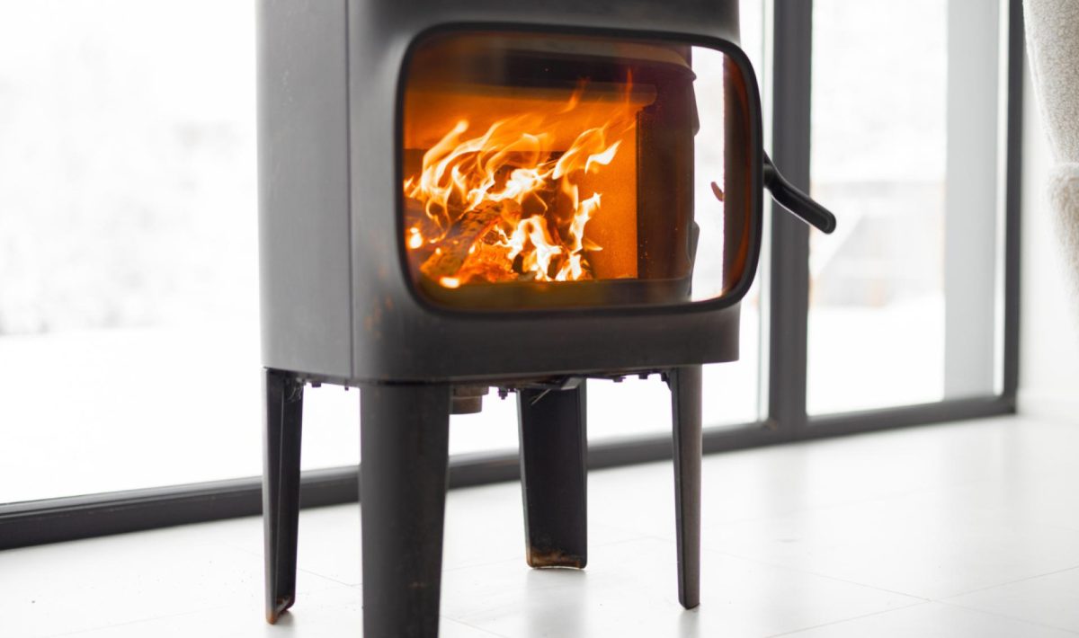 Découvrez les accessoires pratiques pour faciliter l'utilisation de votre poêle à bois